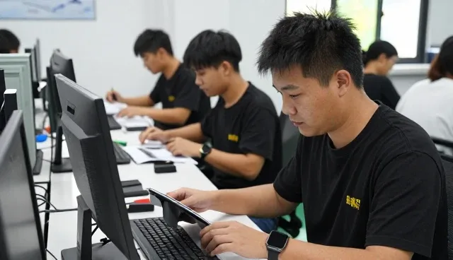 成都别鸟艺术设计有限公司助力广告传媒提升竞争力